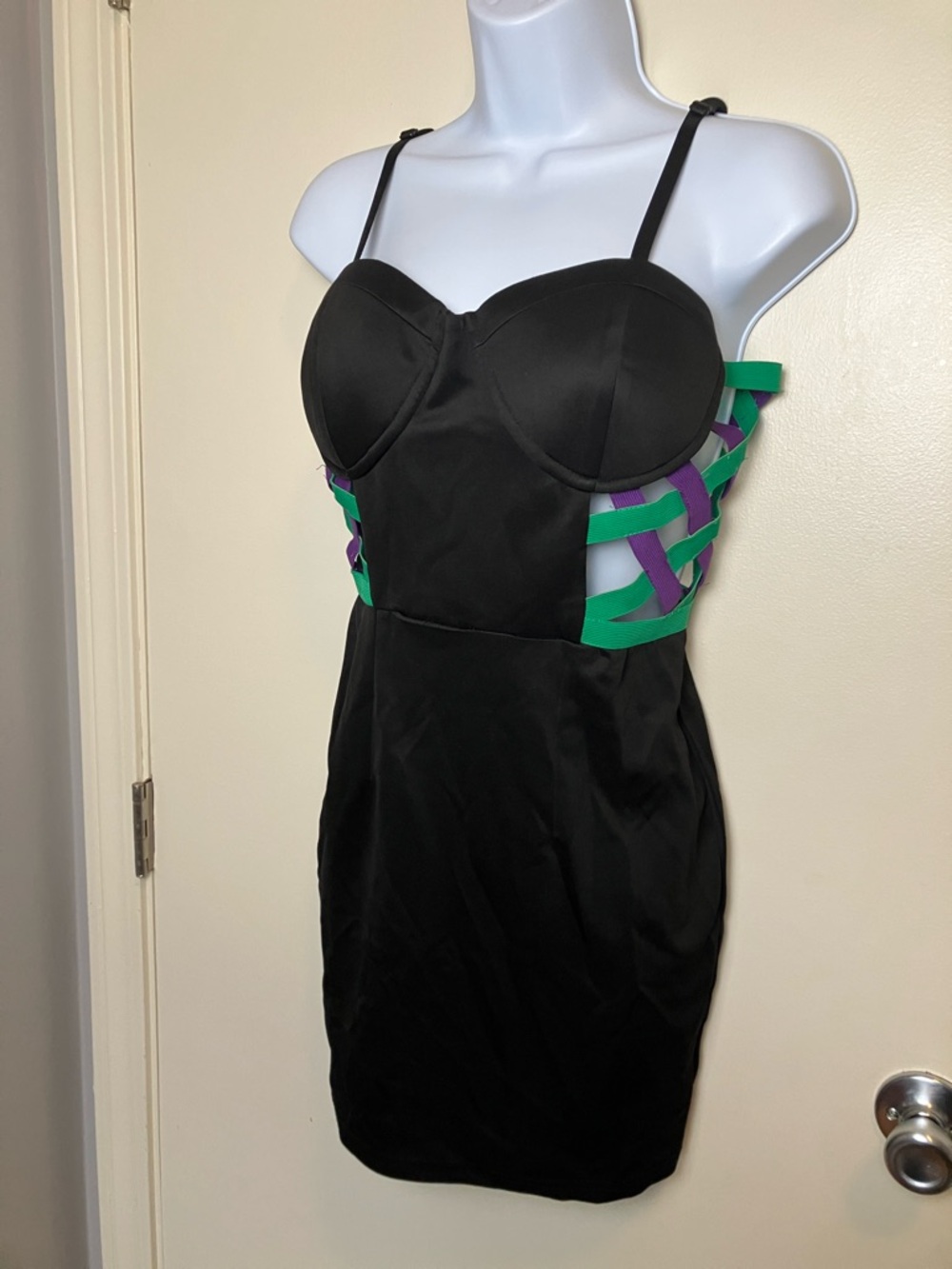 Lovey Dovey Size Large Black Bodycon Dress Cutout Strappy Party Club Dress